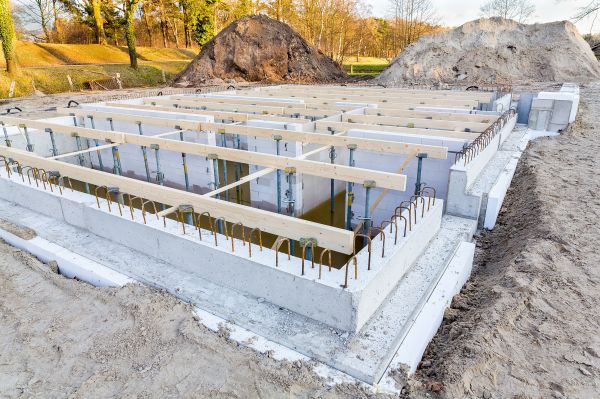 Cost of Concrete Foundation Pouring in De Pere