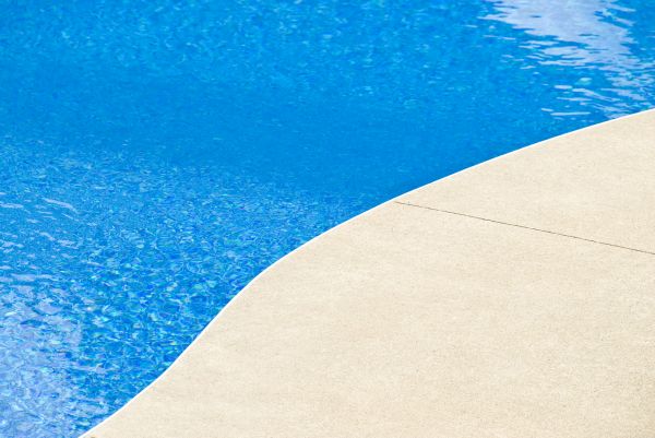 Cost of Pool Deck Paving in De Pere