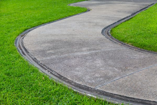 Cost of Concrete Sidewalk Construction in De Pere