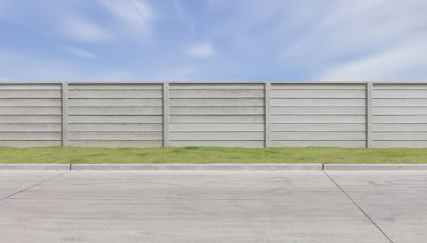 Cost of Concrete Fence Installation in De Pere