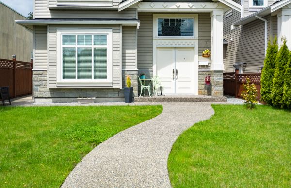 Cost of Concrete Path Construction in De Pere