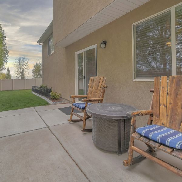 Cost of Backyard Slab Construction in De Pere