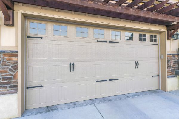 Cost of Concrete Apron Construction in De Pere