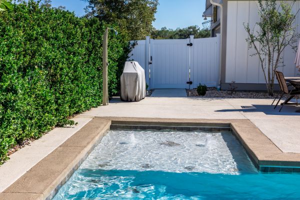 Cost of Pool Pavement Installation in De Pere