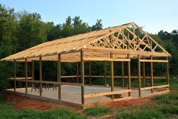Barn Pad Installation in De Pere