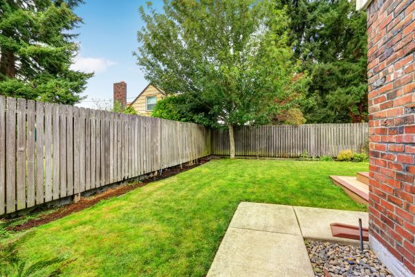 Cost of Backyard Walkway Installation in De Pere