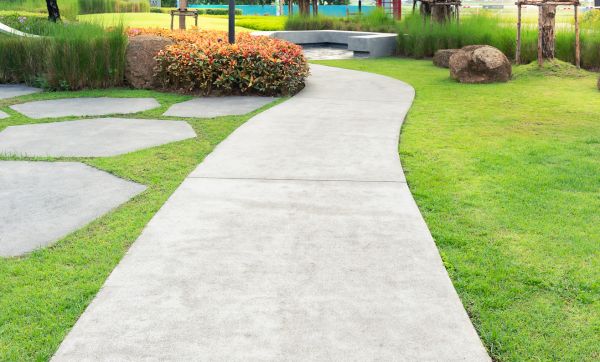 Cost of Concrete Sidewalk Installation in De Pere